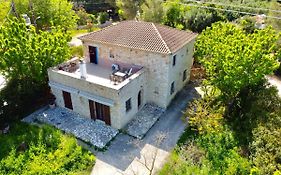 Platanus Apartment
